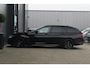 BMW 5-Serie Touring 530e xDrive M-sport | Panorama-dak | Comfort Stoelen | Harman & Kardon | Cruise Control Adaptief | Sfeerverlichting | Electrische Achterklep