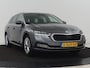 Skoda Octavia 1.0 TSI Business Edition Plus | Stoelverwarming | Adaptive cruise | Trekhaak | Carplay | Sfeerverlichting | Navigatie | Keyless | Full LED | Parkeerhulp | Climate control