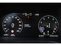 Volvo V60 B3 Momentum Advantage - IntelliSafe Assist - Parkeercamera achter - Parkeersensoren voor & achter - Draadloze tel. lader - High Performance audio - 17' LMV