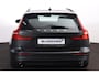 Volvo V60 B3 Momentum Advantage - IntelliSafe Assist - Parkeercamera achter - Parkeersensoren voor & achter - Draadloze tel. lader - High Performance audio - 17' LMV