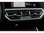BMW 3-Serie M340i xDrive | Harman Kardon | Glazen dak | Stuurverwarming | Elektrische stoelen | Leer
