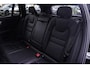 Volvo V60 2.0 T8 Plug-in hybrid AWD Ultra | Bowers & Wilkins  | Massagefunctie voorstoelen | Extra getint glas achter  | 19" 5-triplespaaks Glossy | Nappa Leder met ventilatie |