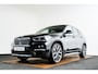 BMW X1 sDrive20i High Executive xLine - Panoramadak - Cruise control - Head up - Park Assistant - Sportstoelen - Elektrisch verwarmde voorstoelen - Getinte ruiten - Hifi - Stuurwielrand verwarmd - Armsteun voor -