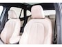 BMW X1 sDrive20i High Executive xLine - Panoramadak - Cruise control - Head up - Park Assistant - Sportstoelen - Elektrisch verwarmde voorstoelen - Getinte ruiten - Hifi - Stuurwielrand verwarmd - Armsteun voor -