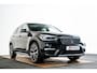 BMW X1 sDrive20i High Executive xLine - Panoramadak - Cruise control - Head up - Park Assistant - Sportstoelen - Elektrisch verwarmde voorstoelen - Getinte ruiten - Hifi - Stuurwielrand verwarmd - Armsteun voor -