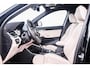BMW X1 sDrive20i High Executive xLine - Panoramadak - Cruise control - Head up - Park Assistant - Sportstoelen - Elektrisch verwarmde voorstoelen - Getinte ruiten - Hifi - Stuurwielrand verwarmd - Armsteun voor -