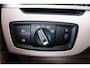 BMW X1 sDrive20i High Executive xLine - Panoramadak - Cruise control - Head up - Park Assistant - Sportstoelen - Elektrisch verwarmde voorstoelen - Getinte ruiten - Hifi - Stuurwielrand verwarmd - Armsteun voor -