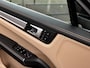 Porsche Cayenne 3.0 E-Hybrid | SPORTCHRONO | PASM LUCHTVERING | 1E EIGENAAR | NL GELEVERDE AUTO | PANORAMA/SCHUIF-KANTELDAK | BOSE AUDIO | 18-WEG STOELEN | TV SCHERMEN ACHTER | ADAPTIEVE CRUISE CONTROL | 21 INCH | SOFTCLOSE |