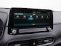 Hyundai Kona Electric EV 204pk Fashion 64 kWh 3-fase | SOH 100% | Head up | Achteruitrijcamera | Trekhaak