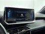 Peugeot e-2008 EV GT 50 kWh | Camera | Adaptieve Cruise Control | SOH 98,2% | CarPlay | Stoelverwarming | Alcantara Bekleding | Full Led Koplampen