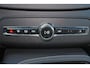 Volvo XC90 T8 Recharge AWD Inscription Intro Edition - Panorama/schuifdak - IntelliSafe Assist & Surround - 360º Camera - Harman/Kardon audio - Adaptieve LED koplampen - Verwarmde voorstoelen, stuur & achterbank - Parkeersensoren voor & achter - Elektr. bedienb. voorstoelen met geheugen - Head up display - Nappa Leder - Elektr. inklapbare trekhaak - 20' LMV