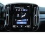 Volvo XC40 T4 Recharge Inscription | Trekhaak | Panoramadak met schuif-/kantelfunctie | Verwarmbare voorstoelen en stuurwiel | Premium audio by Harman Kardon | Interieur voorverwarming | Adaptieve Cruise Control| Elektrisch bedienbare voorstoelen | Rondomzicht Camera | Park Assist voor en Achter
