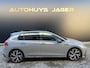 Volkswagen Golf 1.5 eTSI R-Line Pano IQlights Carplay Sfeer