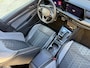 Volkswagen Golf 1.5 eTSI R-Line Pano IQlights Carplay Sfeer