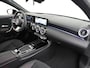 Mercedes-Benz A-klasse 180 Star Edition AMG Line | Panorama - Schuifdak | Head-Up Display | Memoryseats | 360° Camera | Multibeam Led | Stuurwiel Verwarmd | Nightpakket | 19" Lichtmetalen AMG Velgen
