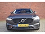Volvo V90 T6 350PK Plug-in hybrid AWD Plus Dark | Harman / Kardon | 360 Camera | Trekhaak |