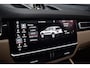 Porsche Cayenne 3.0 E-Hybrid 462pk Sport Chrono | Pano | ACC | Matrix PDLS+ | 360 Camera | Alcantara hemel | Luchtvering |