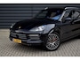 Porsche Cayenne 3.0 E-Hybrid 462pk Sport Chrono | Pano | ACC | Matrix PDLS+ | 360 Camera | Alcantara hemel | Luchtvering |