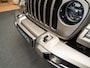 Jeep Wrangler BRUTE Soft-Top Elektrische Treeplanken 4xe 380 22 Inch Interior Upgrade