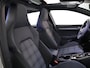 Volkswagen Golf 1.5 eHybrid GTE 272 pk Automaat (DSG) | Verlengde garantie | Navigatie | Panoramadak | Trekhaak (wegklapbaar) | Parkeersensoren (Park assist) | Rondomzicht camera | Stoelverwarming |