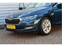 Skoda Octavia Combi 1.5 TSI First Edition O.a: Trekhaak, Stoelverw, PDC, Carplay, Navi, Clima, Rijklaar, Etc. All-in prijs!