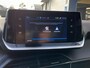Peugeot 2008 1.2 PureTech Active Pack - Navigatie / Apple CarPlay I Airco I 18" Sport velgen LED I PDC I Dealer onderhouden