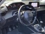 Peugeot 2008 1.2 PureTech Active Pack - Navigatie / Apple CarPlay I Airco I 18" Sport velgen LED I PDC I Dealer onderhouden