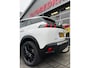 Peugeot 2008 1.2 PureTech Active Pack - Navigatie / Apple CarPlay I Airco I 18" Sport velgen LED I PDC I Dealer onderhouden