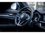 Alfa Romeo Stelvio 2.0T AWD Super Q4 I Winterpack I Racing Green I Camera I Stoelmemory I Leder I Dealer-onderhouden