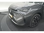 Peugeot 5008 1.2 Hybrid 136 e-DCS6 Allure | 7 Zitplaatsen | Camera | Stoelverwarming | Navigatie