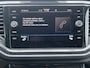 Volkswagen T-Roc 1.5 TSI 150 pk Sport Navigatie Camera 18 Inch Velgen Virtual Dash ACC DAB Sport Stoelen Donkere Hemel Getint Glas NL Auto