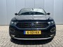 Volkswagen T-Roc 1.5 TSI Sport 150 pk Automaat Navigatie Camera Parkeersensoren Virtual Cockpit Apple Carplay Android Auto ACC Adaptieve Cruise Control DAB Donkere Hemelbekleding Extra Getint Glas 18 Inch Velgen NL Auto