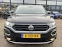 Volkswagen T-Roc 1.5 TSI 150 pk Automaat Sport Navigatie Camera 18 Inch Velgen Virtual Cockpit ACC DAB Sport Stoelen Donkere Hemel Getint Glas NL Auto