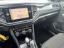 Volkswagen T-Roc 1.5 TSI 150 pk Automaat Sport Navigatie Camera 18 Inch Velgen Virtual Cockpit ACC DAB Sport Stoelen Donkere Hemel Getint Glas NL Auto