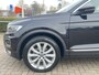 Volkswagen T-Roc 1.5 TSI 150 pk Automaat Sport Navigatie Camera 18 Inch Velgen Virtual Cockpit ACC DAB Sport Stoelen Donkere Hemel Getint Glas NL Auto