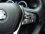 BMW 5-Serie Touring 520i Sportline /  Standkachel / Sportstoelen / Park assist / Camera / Alu wielen 18 inch