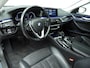 BMW 5-Serie Touring 520i Sportline /  Standkachel / Sportstoelen / Park assist / Camera / Alu wielen 18 inch
