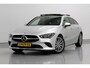 Mercedes-Benz CLA Shooting Brake 180 Luxury Line 136PK, RIJKLAAR!! | TREKHAAK | PANORAMADAK | LEDER | STOELVERWARMING | CAMERA | ELEC-ACHTERKLEP