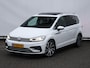 Volkswagen Touran 1.4 TSI Highline 7p 150pk DSG | R-Line | Navigatie | Spiegelpakket | Trekhaak | Side Assist | Panoramadak | Climate control | Cruise control |