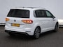 Volkswagen Touran 1.4 TSI Highline 7p 150pk DSG | R-Line | Navigatie | Spiegelpakket | Trekhaak | Side Assist | Panoramadak | Climate control | Cruise control |
