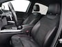 Mercedes-Benz B-klasse 250e AMG | Trekhaak | Carplay | Stoelverwarming | Leder/Alcantara | Camera | Widescreen | Full LED | Navigatie | Park Assist | Climate control | Cruise control | PHEV | Plug In