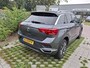 Volkswagen T-Roc 1.0 TSI Style 116 PK| Origineel Nederlands | Dealeronderhouden | Panoramdak | Navigatie | Stoelverwarming | Achteruitrijcamera | Elektrische Achterklep |