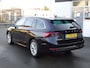 Skoda Octavia Combi 1.5 TSI First Edition Automatische airco, navigatie, carplay, parkeersensoren, licht metalen velgen, cruise controle,  geen import, enz.