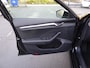 Skoda Octavia Combi 1.5 TSI First Edition Automatische airco, navigatie, carplay, parkeersensoren, licht metalen velgen, cruise controle,  geen import, enz.