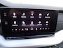 Skoda Octavia Combi 1.5 TSI First Edition Automatische airco, navigatie, carplay, parkeersensoren, licht metalen velgen, cruise controle,  geen import, enz.