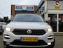 Volkswagen T-Roc TSI 110pk Style Navi Clima Trekhaak PDC NL-Auto