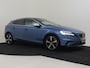 Volvo V40 1.5 T3 Polar+ Sport 152pk AUTO | Trekhaak | Harman/kardon audio | Panoramadak | Park assist | Stoelverwarming | Navigatie | Camera achter | Cruise control | 17"LMV
