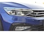 Volkswagen Passat Variant 1.5 TSI 2X R-Line Pano | Vol Leer | Camera | Carplay Stoelmassage | Elekt verst. | Trekhaak