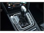Volkswagen Passat Variant 1.5 TSI 2X R-Line Pano | Vol Leer | Camera | Carplay Stoelmassage | Elekt verst. | Trekhaak