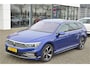 Volkswagen Passat Variant 1.5 TSI 2X R-Line Pano | Vol Leer | Camera | Carplay Stoelmassage | Elekt verst. | Trekhaak